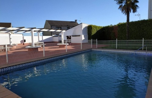 Cambados Condo | ```html
Discover Unique Dwellings in Beautiful Rías Baixas
```