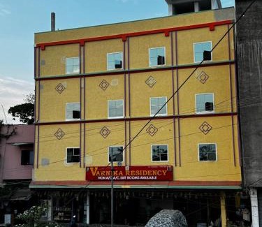 Bhadrachalam Cabin | Varnika Residency