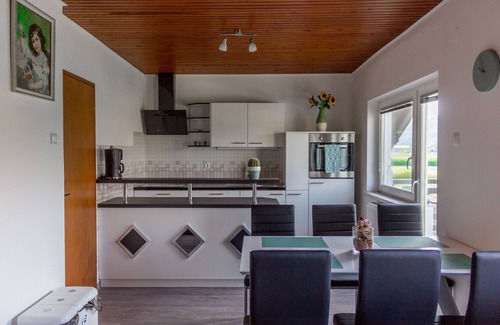 Varpolje Apartment | Varpolje Two Bedroom Apt. with BBQ picnic spot