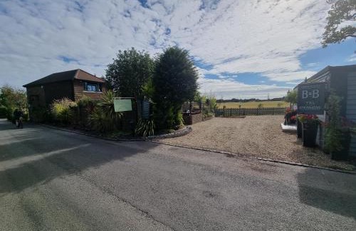 Emsworth Bed & Breakfast | Guest Rated 10/10: Varr House @ Meadow View with Breakfast