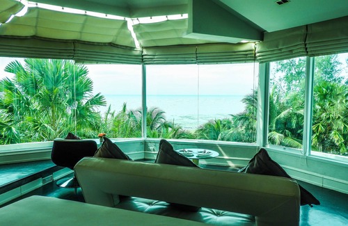 Prachuap Khiri Khan Hotel | Discover Vartika Resovilla KuiBuri Beach Resort & Villas