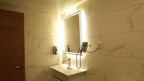 Konak Hotel | Pet-Friendly Varyant Hotel with Breakfast and Kitchen Access