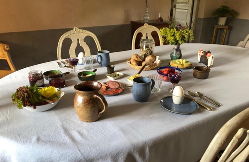 Helsingborg Municipality Bed & Breakfast | Guest Rated 10/10 at Vasatorps Matologi: Pet Friendly Stay