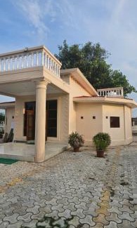 Gurugram House | Vashistfarmsadhranabamirpur