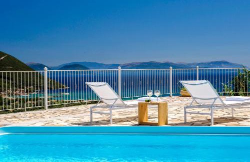 Evgiros Villa | Experience Vasiliki Cottages: 4-Star Bliss with Pool & Hot Tub