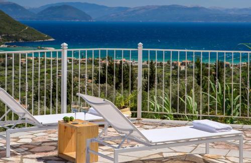 Evgiros Villa | Experience Vasiliki Cottages: 4-Star Bliss with Pool & Hot Tub