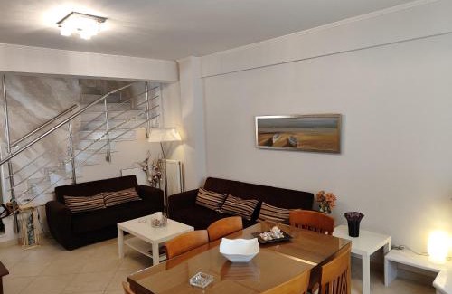 Vartholomio Apartment | Discover Vasiliki House: Your Ideal Getaway Awaits