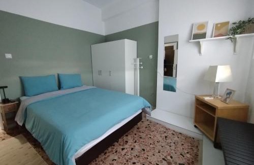 Karditsa Apartment | Exceptional Vasiliki's Place: Family-Friendly Retreat Awaits