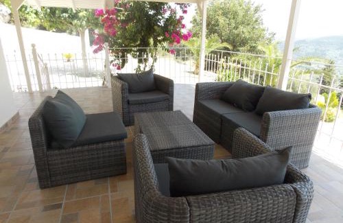 Evgiros House | Discover Vasiliki View: Rated 9.8 & Family-Friendly Stay