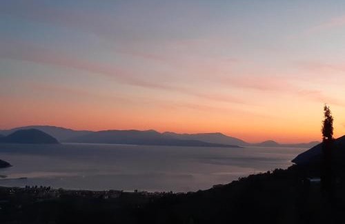 Evgiros House | Discover Vasiliki View: Rated 9.8 & Family-Friendly Stay