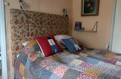 Salo Bed & Breakfast | Budget-Friendly Vaskio-bed: Family-Friendly Stay Awaits