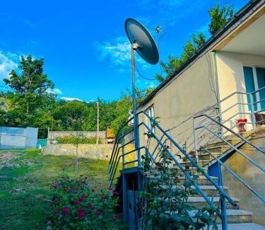 Imereti House | Vaso's Guesthouse: Family-Friendly Stay with Kitchen Access