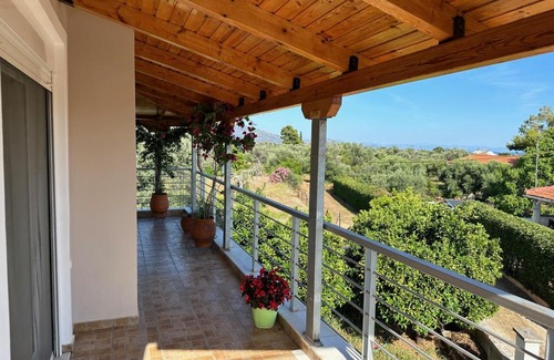 Eretria Apartment | Discover Vaso's Paradise: Family-Friendly Retreat Awaits