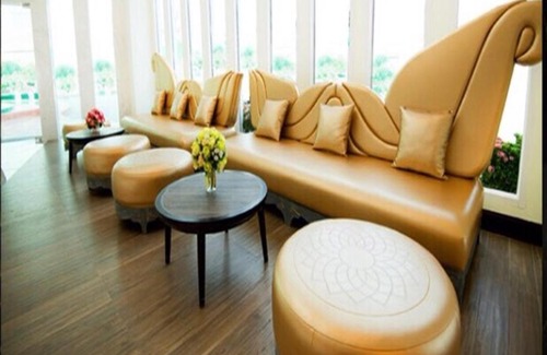 Ayutthaya Hotel | Discover Vassana Design Hotel: Pool, Restaurant & Family Fun