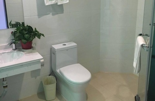 Nanling County Hotel | Family-Friendly Stay at Vatica Wuhu Nanling Wannan Shangcheng