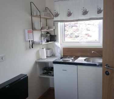 Stykkisholmur House | Inviting Vatnsás 10: Family-Friendly with Hot Tub Access