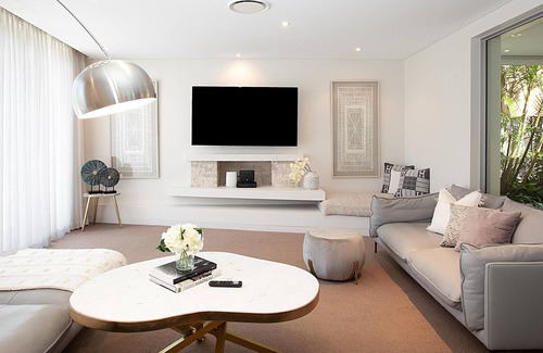 Vaucluse House | Vaucluse Elegance (ISYD) - Incredible 3 bedroom home with private pool and stunning harbour bridge views