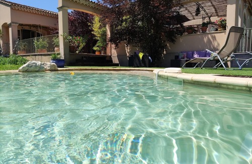 Sorgues Apartment | Vaucluse Rental: 10/10 Rated with Private Pool & Kitchen