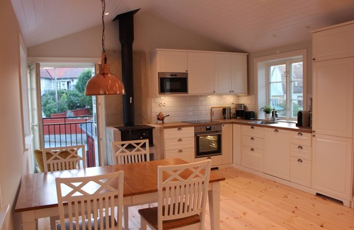 Vaxholm House | Vaxholm Harbour Bed: Family-Friendly with Breakfast Included