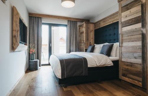 Ladis Hotel | Discover VAYA Ladis: Pet-Friendly Retreat with Pool & Spa