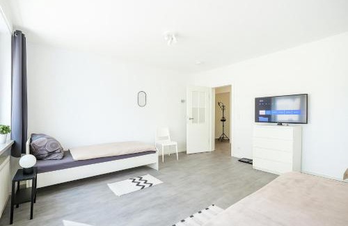 Gemarkung Langerfeld Apartment | VAZ Apartments: Family-Friendly Stay with Modern Amenities