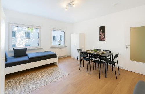Aldenrade Apartment | VAZ Apartments DU01: Ideal for Workers with Top Amenities
