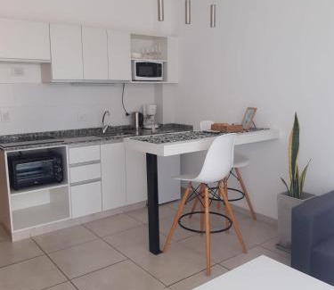 Posadas Apartment | VB Home: Exceptional 4-Star Stay with 9.9 Review Score