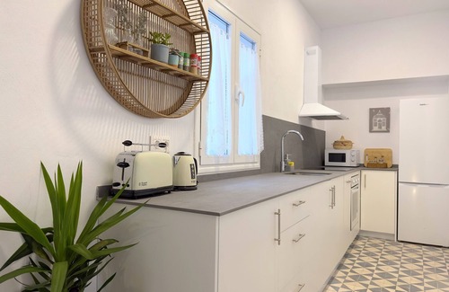Malaga-Este Apartment | Elegant Apartment with Terrace, Pool & Sea Views