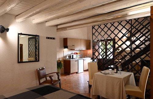 Caltagirone Other | Discover Vecchia Masseria: 4-Star Stay with Pool & Dining