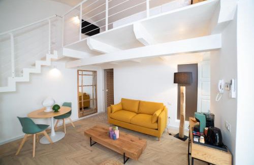 Mottola Hotel | Relax at Vecchia Mottola Suite & Spa: Pool, Ocean View & More
