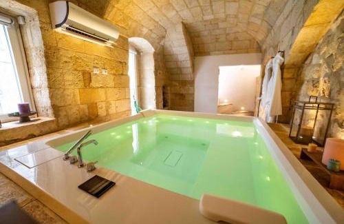 Mottola Hotel | Relax at Vecchia Mottola Wellness with Private Beach Access