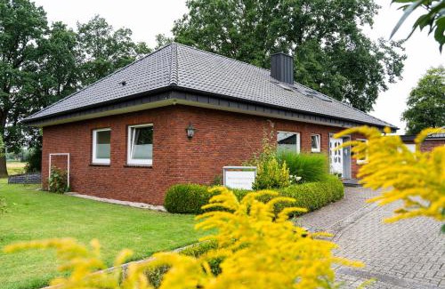 Schuettorf Apartment | Family-Friendly Vechteblick: Guest Rated 9/10 Stay
