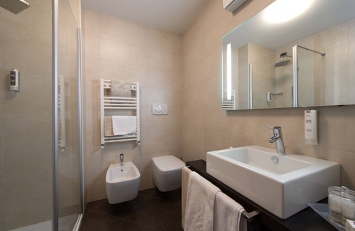 Santa Caterina Valfurva Hotel | Discover Vedig: 4-Star Retreat with Spa and Family Amenities