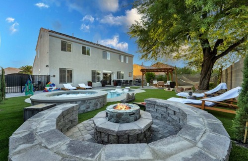 Highland Hills Apartment | Elegant Home with Spa, Pet-Friendly and Game Amenities