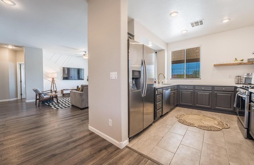 Paradise Hills House | Experience Vegas Style Desert Luxury with Themed Rooms & Spa