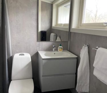 Veggli Hotel | Charming Veggli Vertshus: Pet-Friendly with Hot Tub Access