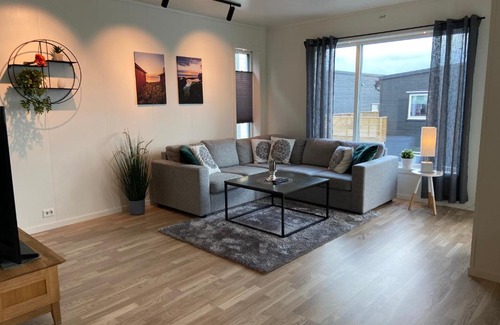 Finnsnes Apartment | Discover Veien til Senja: Child-Friendly Getaway with 9.6 Rating