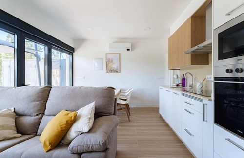 Poio Apartment | Explore Galicia's Gems at Veiga da Fraga with Ocean Views