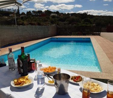 Ponte Caldelas House | Discover Veiga de Cima: Guest Rated 9.9, Pet-Friendly Retreat