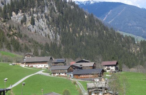 Krimml House | Discover Veitenhof: Pet-Friendly Retreat with 9.5/10 Rating