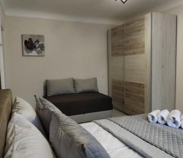 Chernovtsy Apartment | Family-Friendly VEL Буковина with Exceptional Guest Ratings