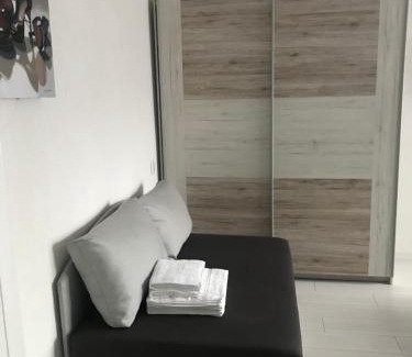 Chernovtsy Apartment | Family-Friendly VEL Буковина with Exceptional Guest Ratings