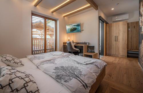 Bled Bed & Breakfast | Elegant Veldes B&B: Family-Friendly Comfort with Breakfast