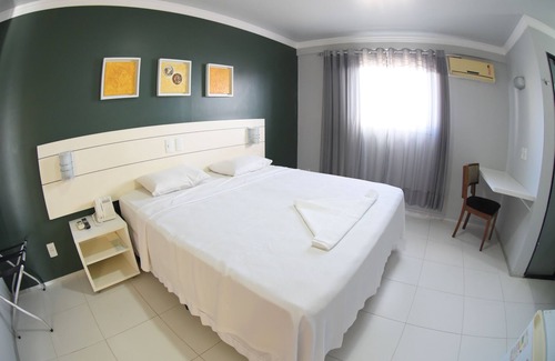 Ponta D'areia Hotel | Discover Veleiros Mar Hotel: Family-Friendly Getaway