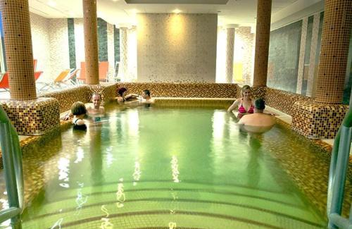 Velence Apartment | Relaxing Velence Spa Lake Apartman with Oceanfront Views