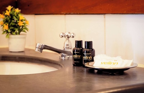 Pequea Hotel | Relaxing Stay at VELINN Pousada Ponta do Pequeah, Rated 9.4