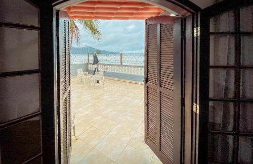 Maranduba Hotel | Welcoming Solar Grego Pousada: Oceanfront Bliss Awaits