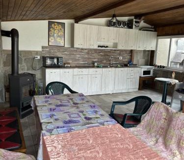 Hisarja House | Discover Velkovski Guest House: Top-Rated Family Retreat