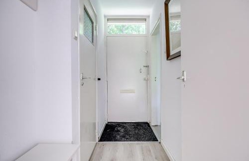 Otterlo Apartment | Nature Retreat: Veluwe Home for Families of 2-4