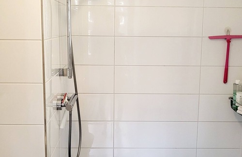 Red Light District House | Velvetamsterdam: Family-Friendly Stay with Breakfast Included